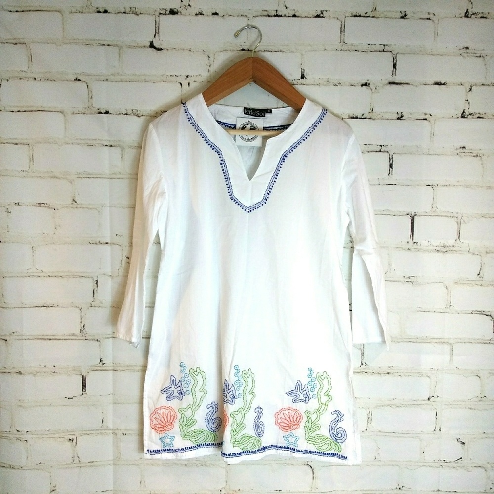 Kiki Sol ◾ Embroidery Tunic Top